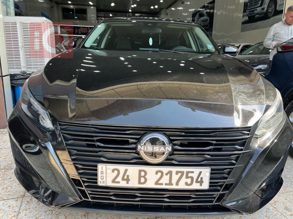 نیسان ئەلتیما